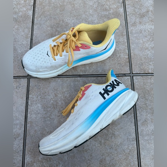 HOKA
WOMEN'S CLIFTON 9 - Picture 7 of 15